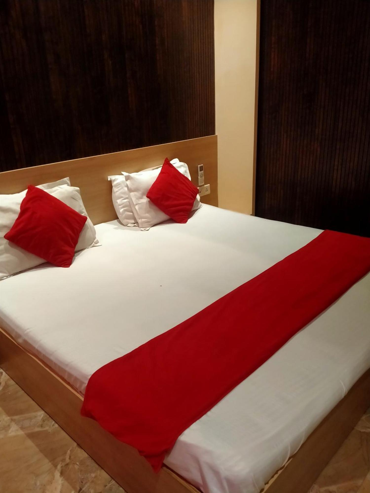Hotel Tradition Heritage Walk 암리차르 외부 사진
